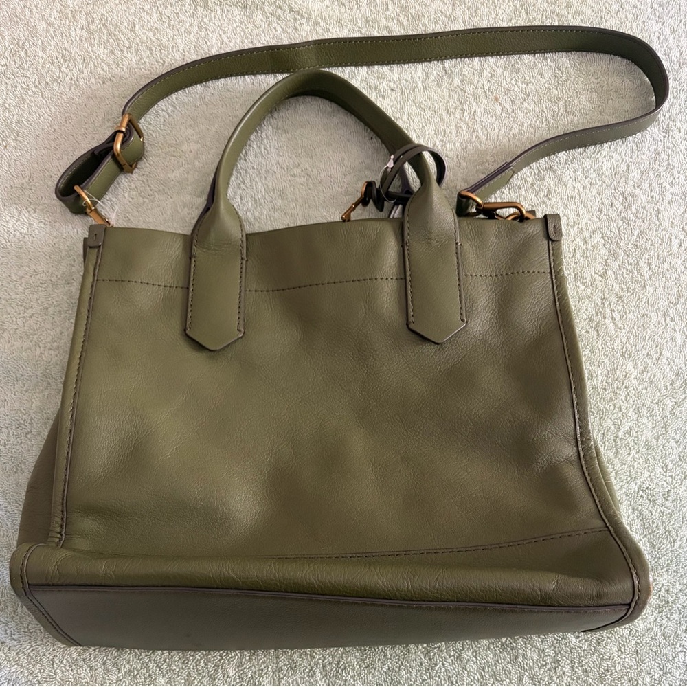 Fossil Olive Green Leather Satchel Crossbody Bag w/ Key Charm NEW - Picture 2 of 8